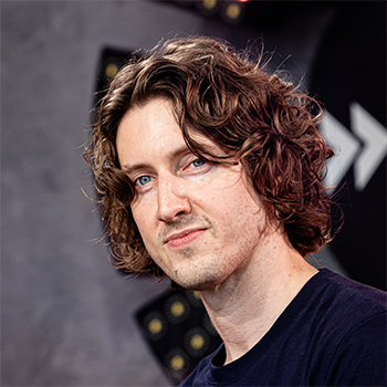 Biografía Dean Lewis
