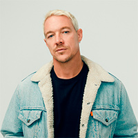 Biografía Diplo