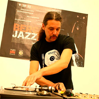 DJ Olive - Biografía y discografía, todos los álbumes y canciones DJ Olive