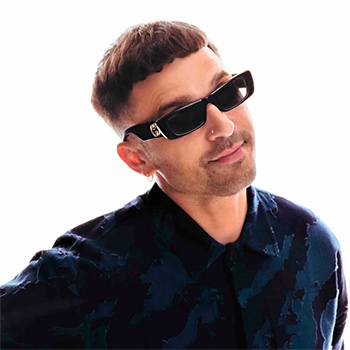 Michael Bibi - Biografía y discografía, todos los álbumes y canciones Michael Bibi