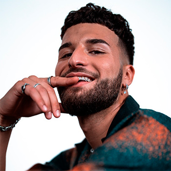OGUZ - Biografía y discografía, todos los álbumes y canciones OGUZ