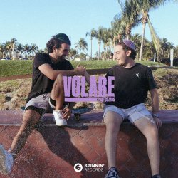 Portada Two Cuzzos - Volare