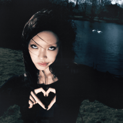 Portada Lexie Liu - FFFFF