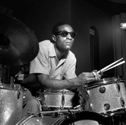 Portada Max Roach - Equipoise