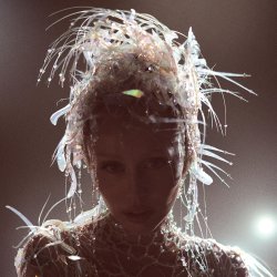 Portada Miley Cyrus - Golden Burning Sun