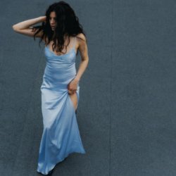 Portada Michelle Andrade - Гравітація