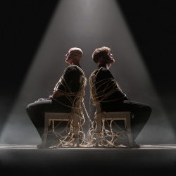 Portada Ran-D & Vertile - Stuck In The Middle