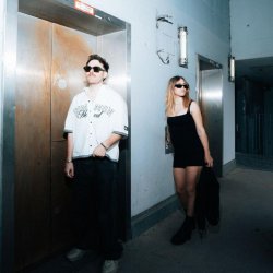 Portada Ely Oaks & LAVINIA - Borderline