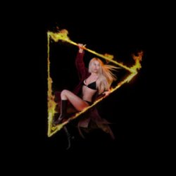 Portada Ava Max - World's Smallest Violin
