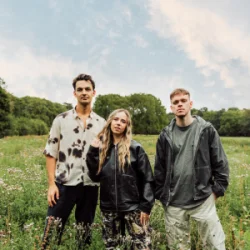 Portada Andromedik & A Little Sound & Basstripper - Sunlight