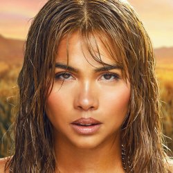 Portada Hayley Kiyoko - Sugar at the bottom
