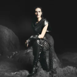 Portada Laura Pausini - RITORNO AD AMARE