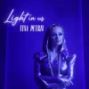 Portada TINA PETRIV - Light in us TINA PETRIV - Light in us