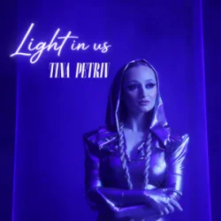 Portada TINA PETRIV - Light in us