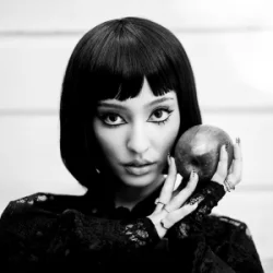 Portada Faouzia - LOST MY MIND IN PARIS