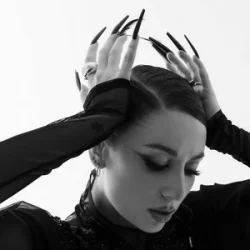 Portada Mihaela Marinova - Under Pressure