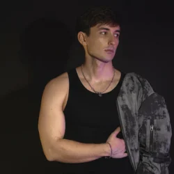 Portada TESLENKO - Не віддам