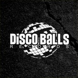 Portada Discoballs - What is there to love