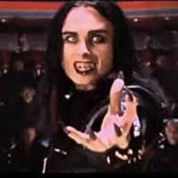 Portada Cradle Of Filth - Born in a Burial Gown