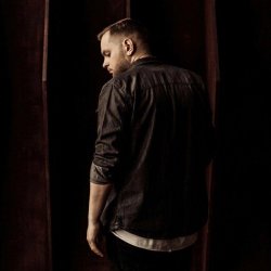 Portada Reznikov & Novoland Music - Too Late