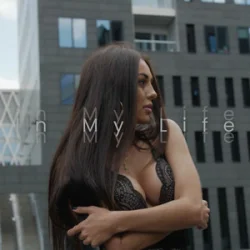 Portada ELARIS & DUORUSH - In My Life