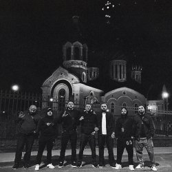Portada MACAN - Май