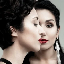 Portada The Alibi Sisters - Сповідь