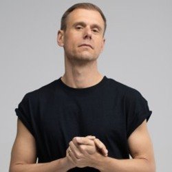Portada Armin van Buuren feat. feat. BullySongs - Caught In The Slipstream (RAI Remix)