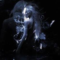 Portada Beneath My Shade, Hugeloud - Frostrelic