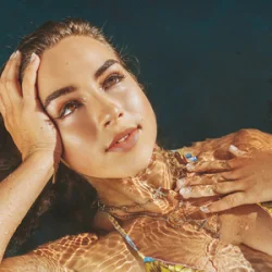 Portada Water - Enola Bedard