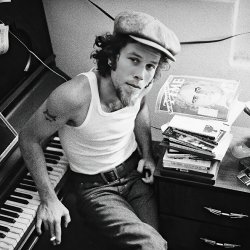 Portada Tom Waits - Cemetery Polka