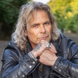 Portada Mike Tramp - Rainbow Eyes