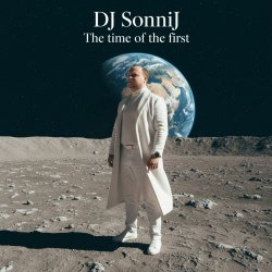 Portada The time of the first